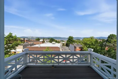 54 N Broadway Tarrytown NY 10591