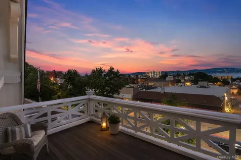 54 N Broadway Tarrytown NY 10591
