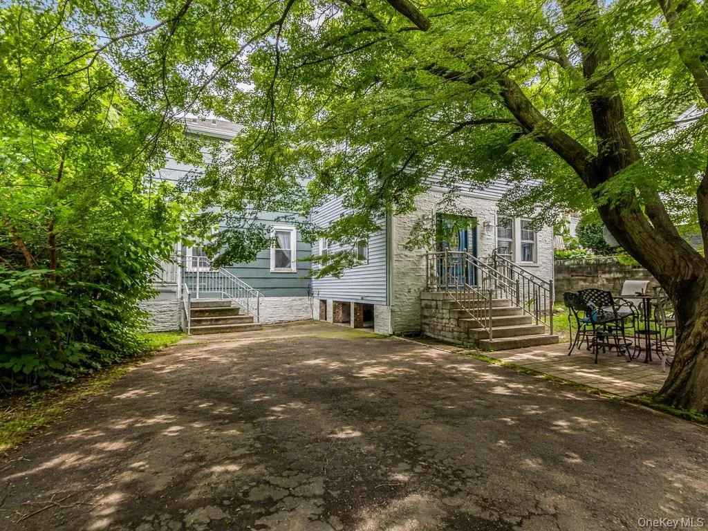 642 Park Avenue Yonkers NY 10703