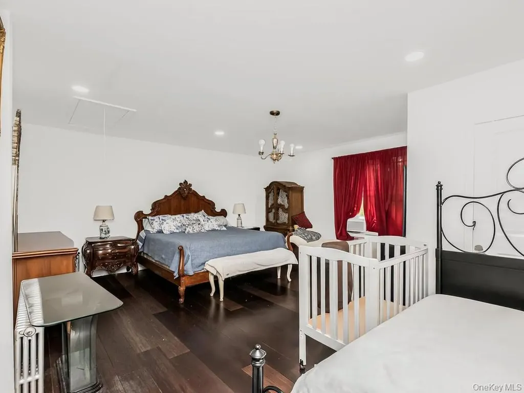 642 Park Avenue Yonkers NY 10703