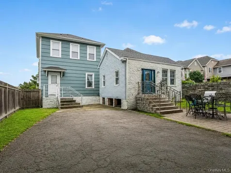 642 Park Avenue Yonkers NY 10703
