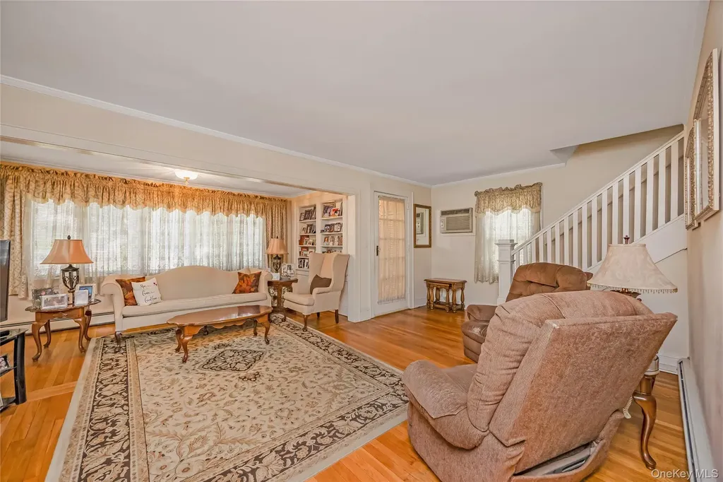 69 Vernon Avenue Rockville Centre NY 11570
