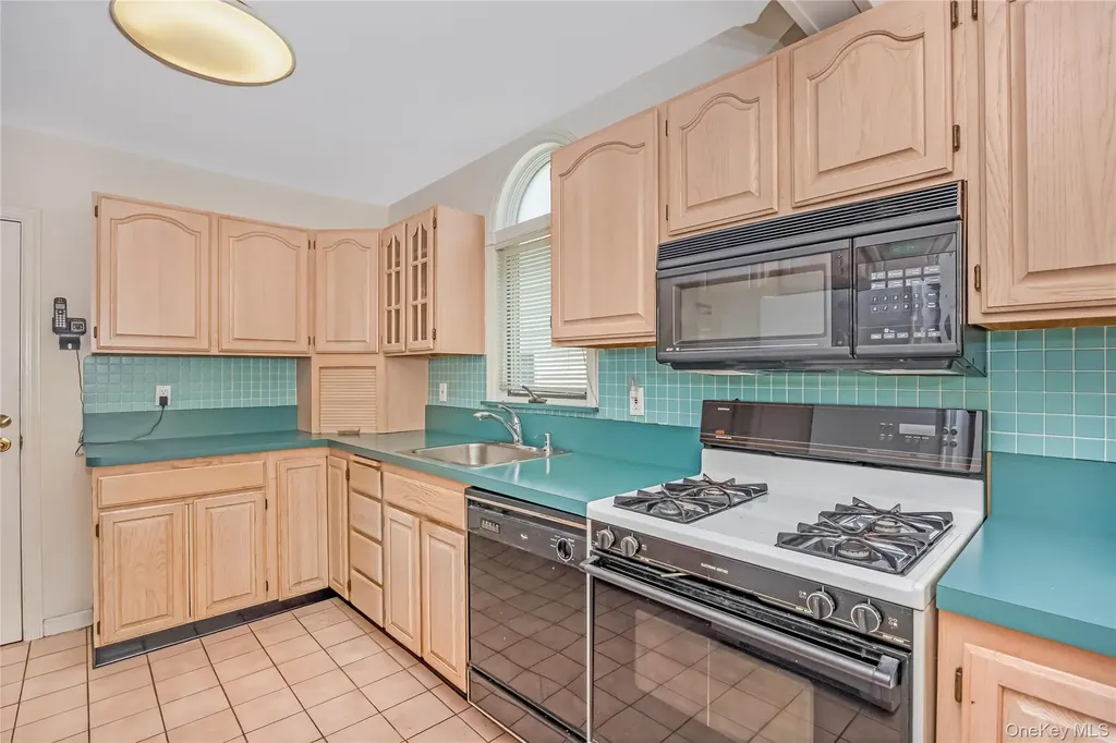 69 Vernon Avenue Rockville Centre NY 11570