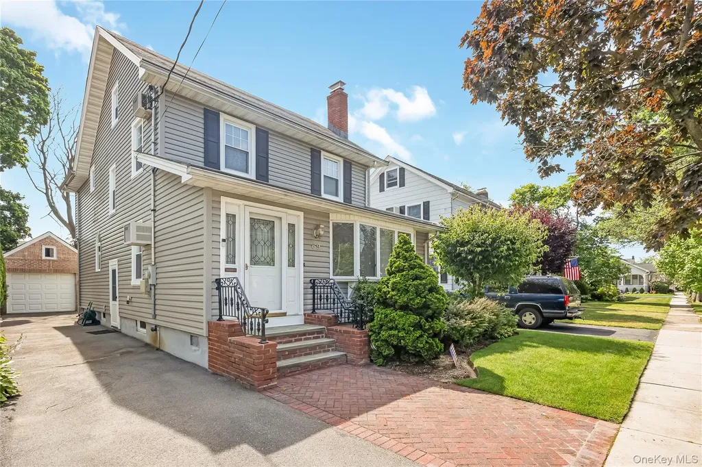 69 Vernon Avenue Rockville Centre NY 11570