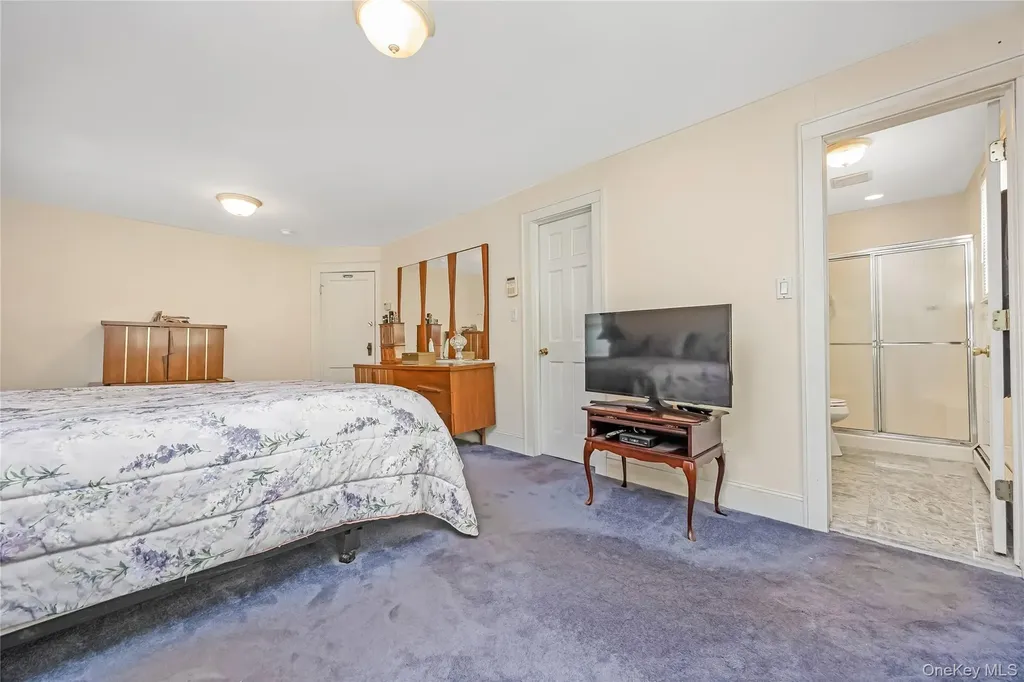 69 Vernon Avenue Rockville Centre NY 11570