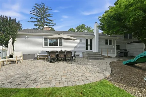 56 Glen Cove Drive Glen Head NY 11545