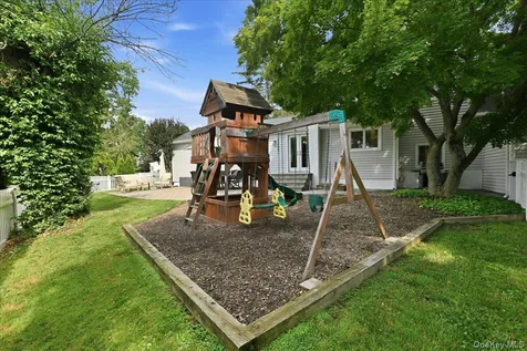 56 Glen Cove Drive Glen Head NY 11545