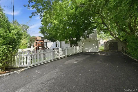 56 Glen Cove Drive Glen Head NY 11545
