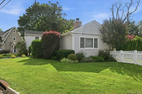 56 Glen Cove Drive Glen Head NY 11545