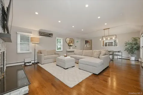 56 Glen Cove Drive Glen Head NY 11545