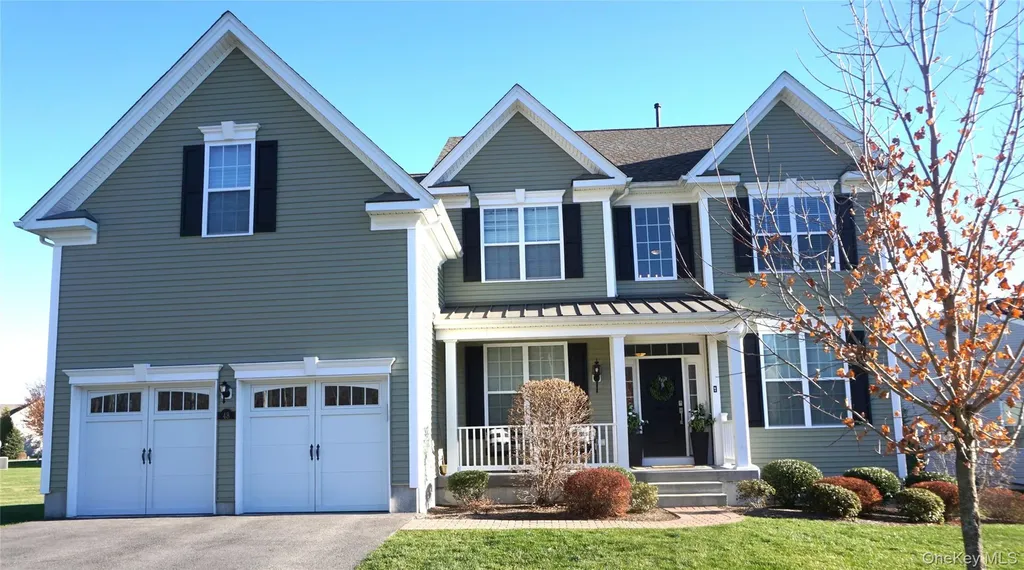 48 E Van Buren Way Hopewell Junction NY 12533