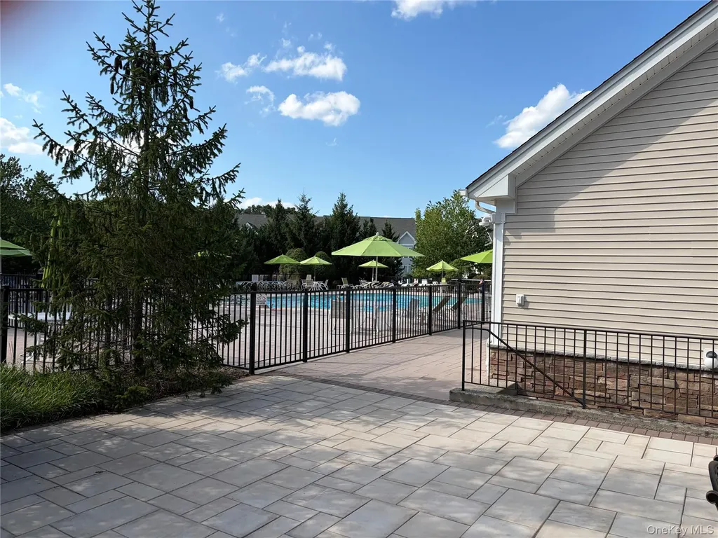 48 E Van Buren Way Hopewell Junction NY 12533