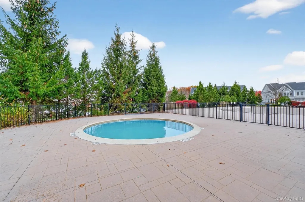 48 E Van Buren Way Hopewell Junction NY 12533
