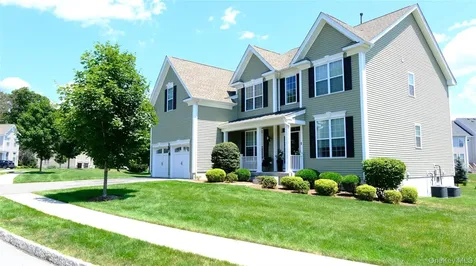 48 E Van Buren Way Hopewell Junction NY 12533