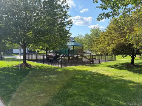 48 E Van Buren Way Hopewell Junction NY 12533