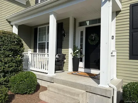 48 E Van Buren Way Hopewell Junction NY 12533
