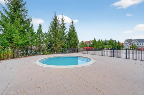 48 E Van Buren Way Hopewell Junction NY 12533