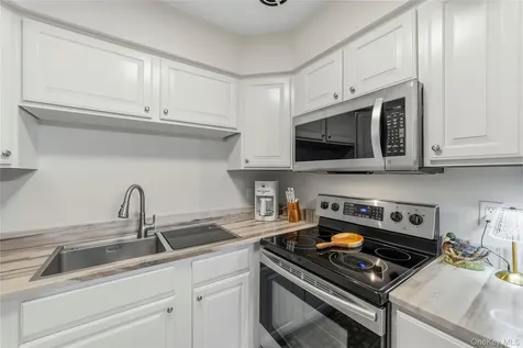 18 Hastings Court Yorktown Heights NY 10598