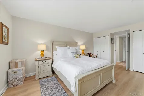 18 Hastings Court Yorktown Heights NY 10598