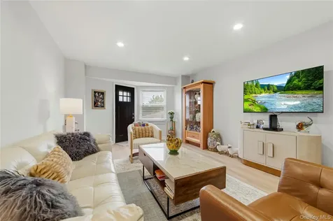 18 Hastings Court Yorktown Heights NY 10598
