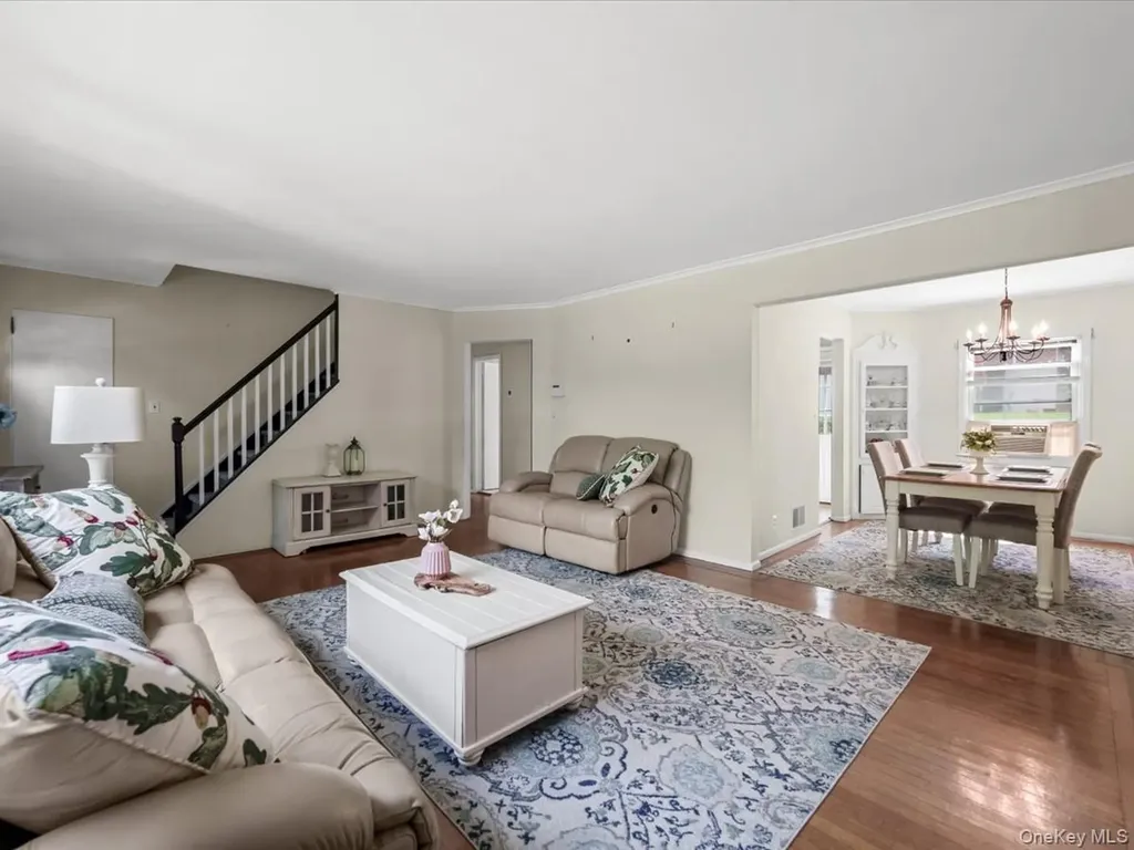 42 Berkshire Road Yonkers NY 10710