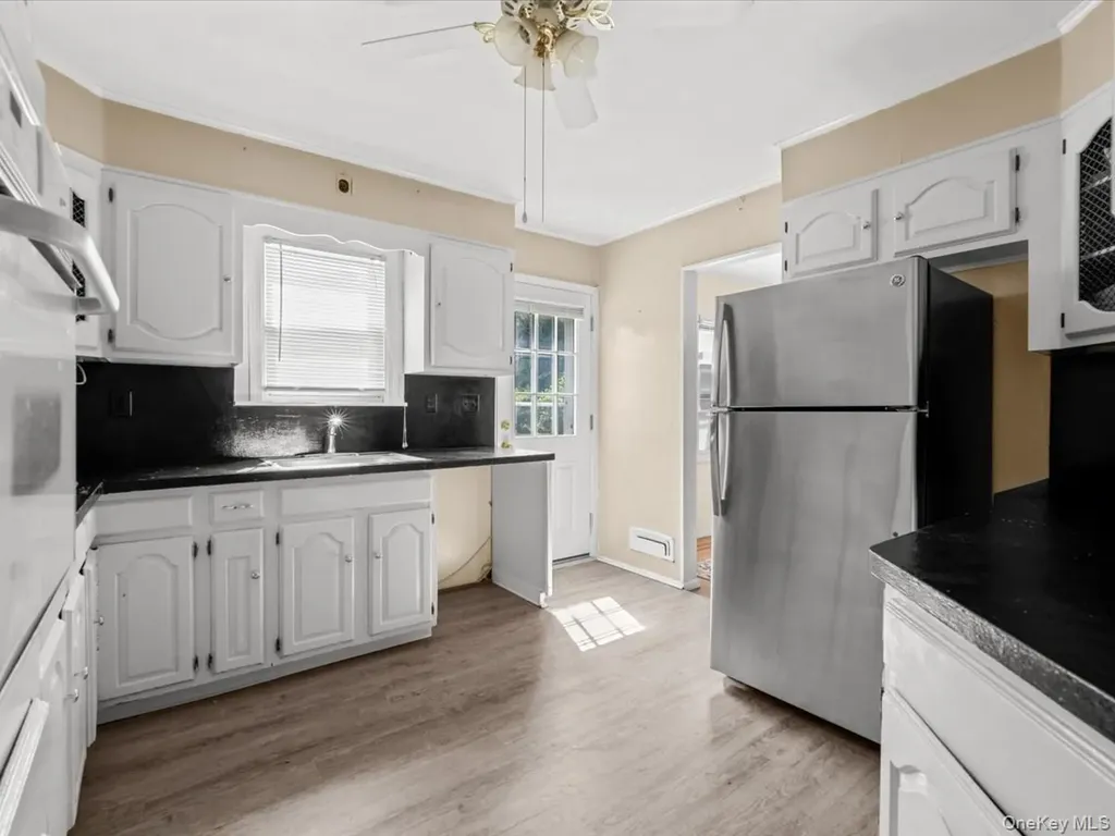 42 Berkshire Road Yonkers NY 10710