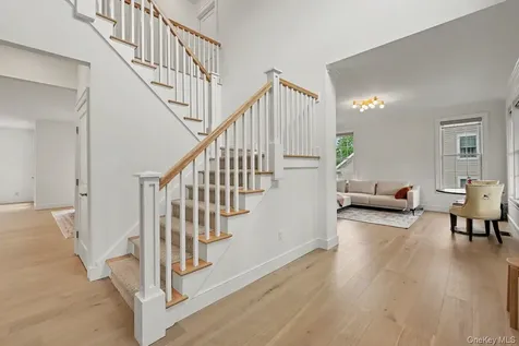 17 Stableview Lane Brewster NY 10509