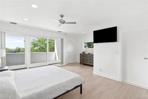 12 Bay Meadow Lane Westhampton NY 11977