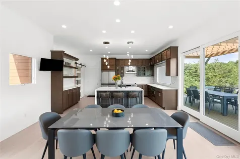 12 Bay Meadow Lane Westhampton NY 11977