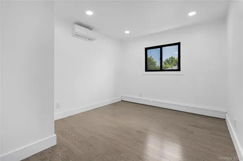 274 Central Park Road Plainview NY 11803