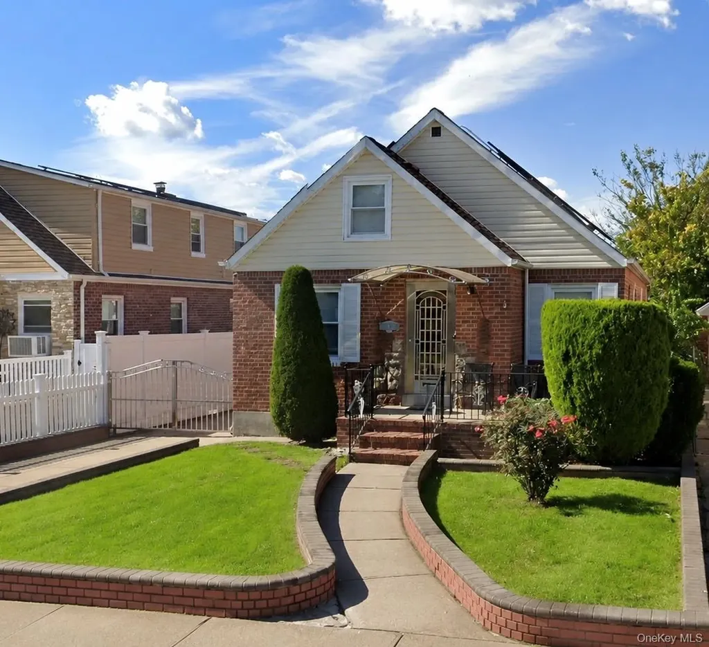 11828 227th Street Cambria Heights NY 11411