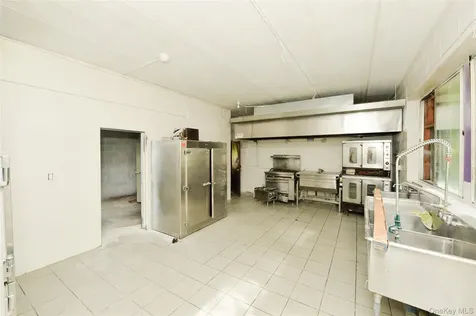 82 Highview Road Suffern NY 10901