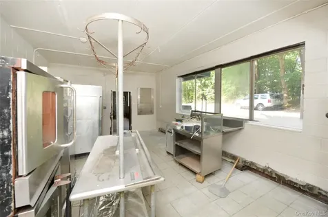82 Highview Road Suffern NY 10901