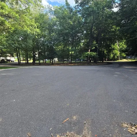 82 Highview Road Suffern NY 10901
