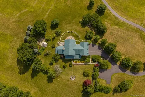 189 Sutherland Road Chatham NY 12184