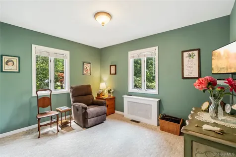 21 Circle Drive Glen Cove NY 11542