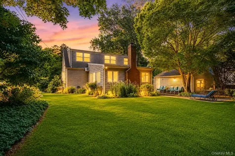 21 Circle Drive Glen Cove NY 11542