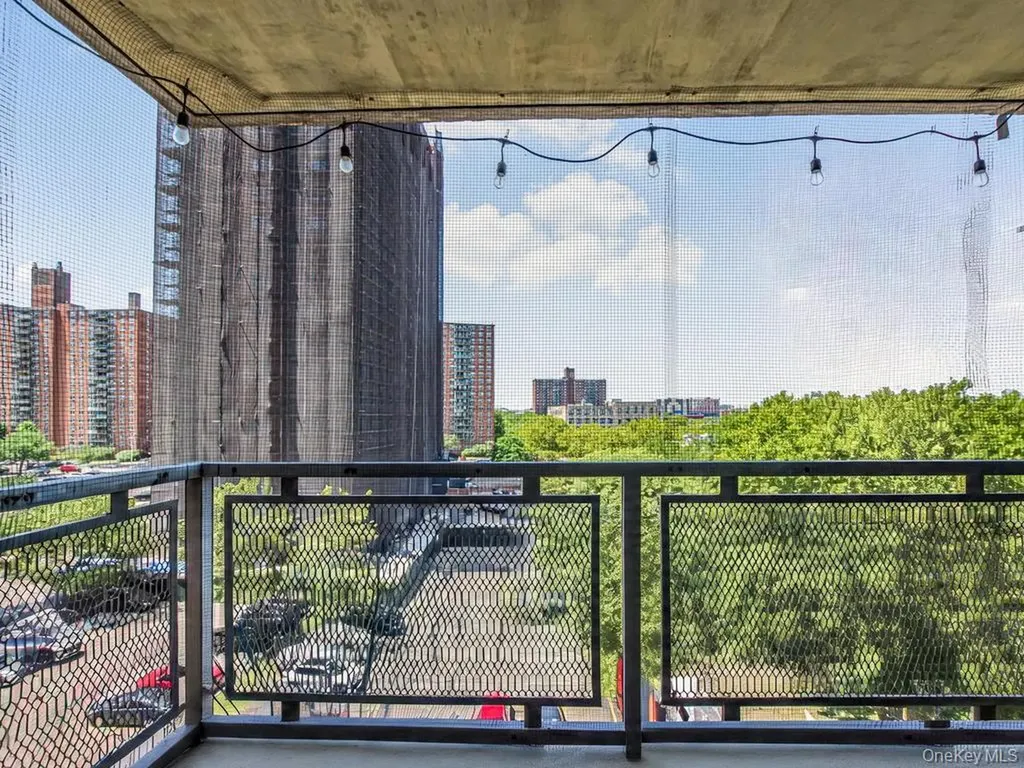 875 Morrison Avenue Bronx NY 10473