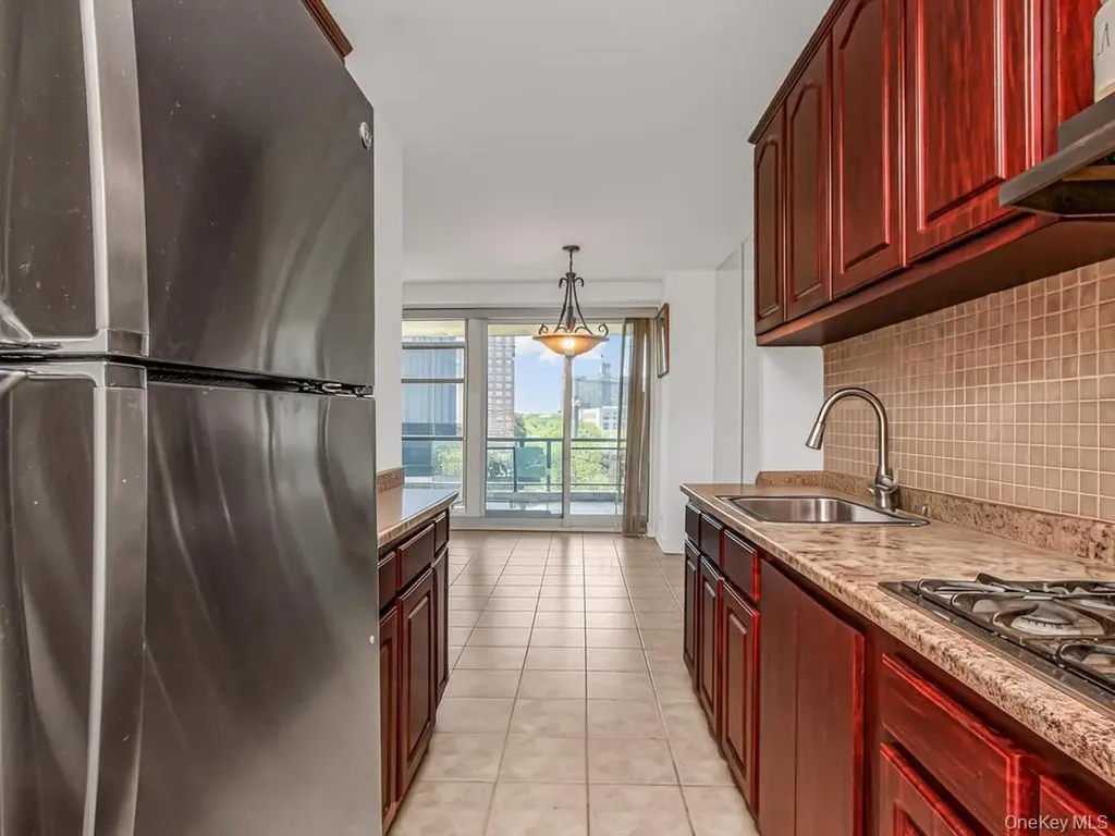 875 Morrison Avenue Bronx NY 10473