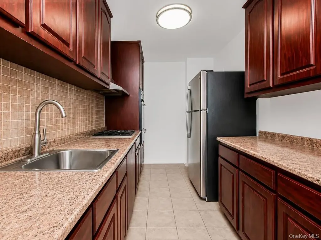 875 Morrison Avenue Bronx NY 10473