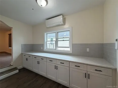 182 Ashford Avenue Dobbs Ferry NY 10522