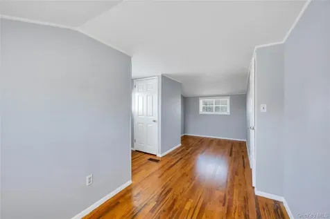 42 Crescent Street Hicksville NY 11801