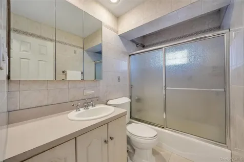42 Crescent Street Hicksville NY 11801