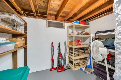 42 Crescent Street Hicksville NY 11801