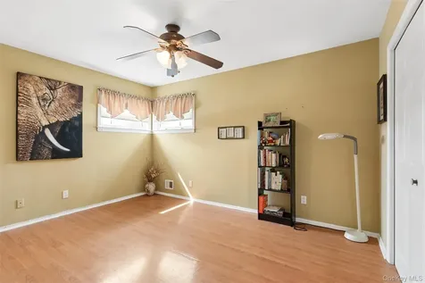 114 Miller Road Hicksville NY 11801