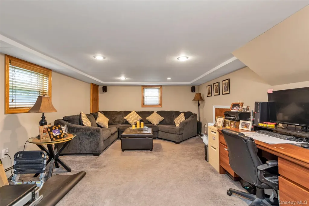 2631 Fox Road Baldwin NY 11510