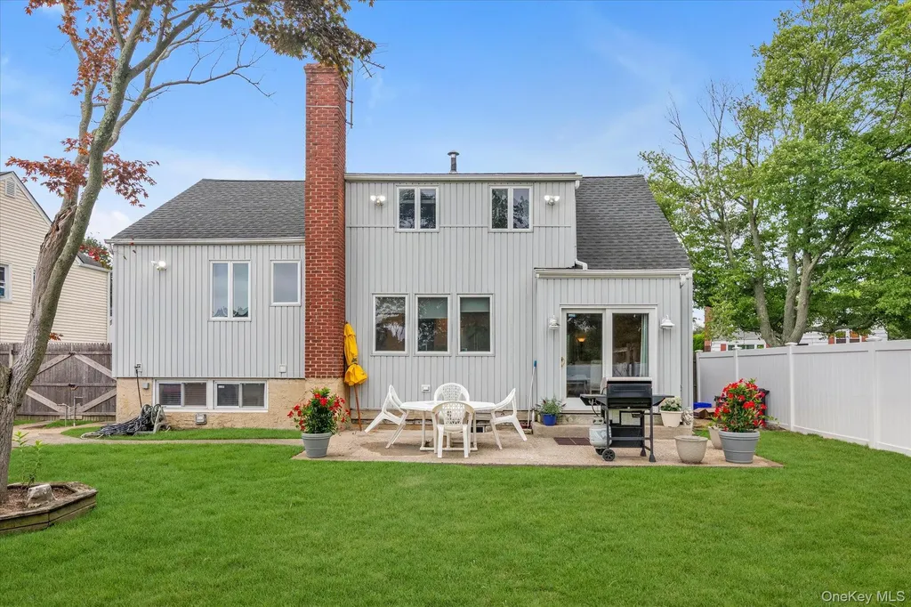 2631 Fox Road Baldwin NY 11510