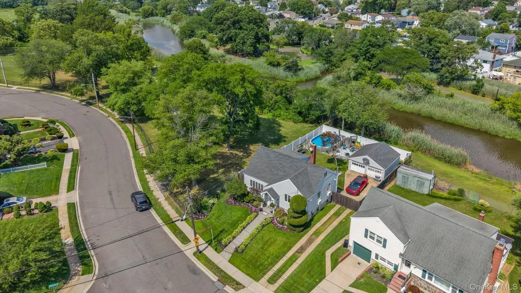 2631 Fox Road Baldwin NY 11510