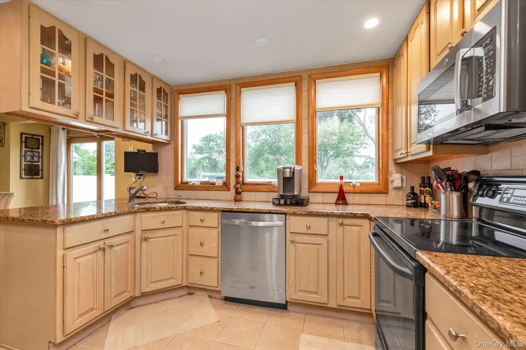 2631 Fox Road Baldwin NY 11510
