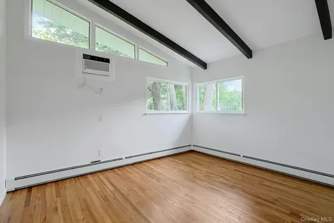 252 Watch Hill Road Cortlandt Manor NY 10567